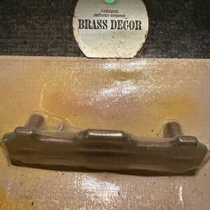 Vintage Set of 8 Brass Decor Handles